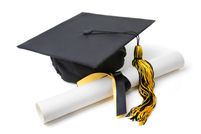 Birrete y diploma